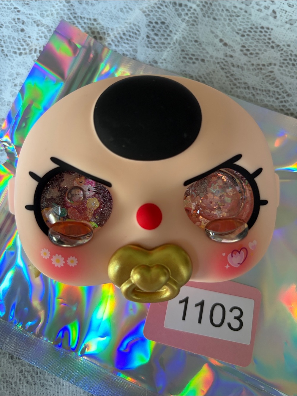 1103, BB3 400%Glitter Eyes Face with Gold Color Pacifier Detail